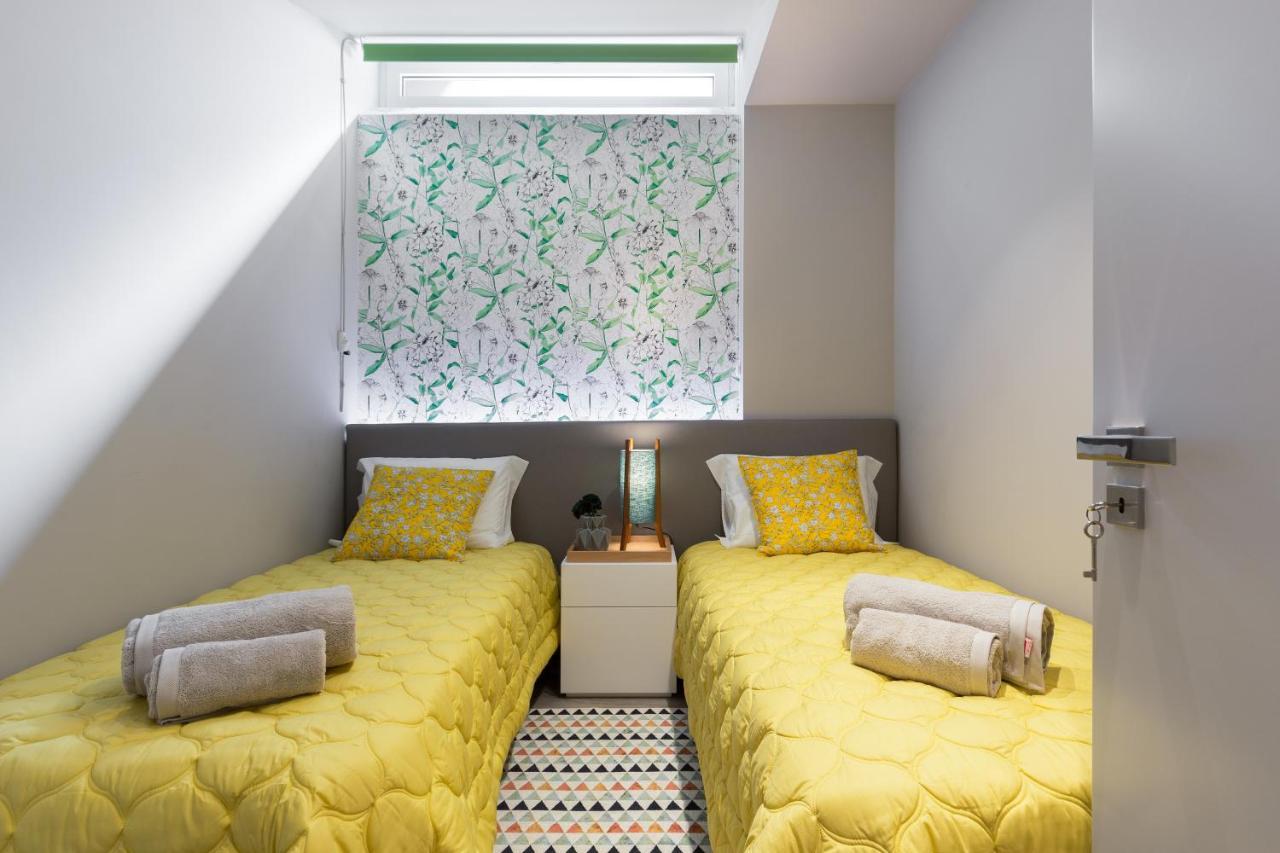 Charming Luxurious Flat With Garage By Host Wise Apartment Porto Ngoại thất bức ảnh